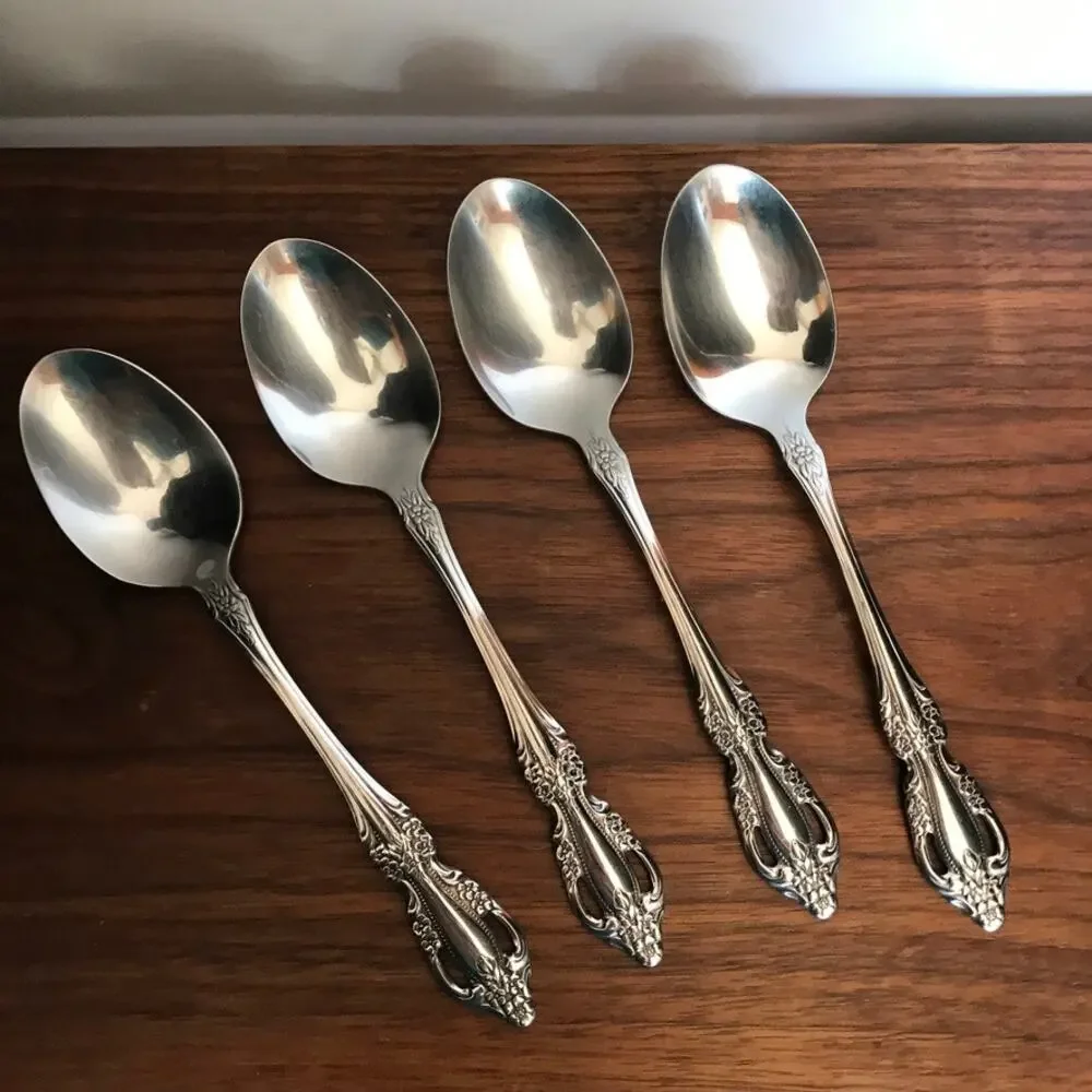 Oneida RAPHAEL stainless glossy flatware - set of 4 oval place spoons
